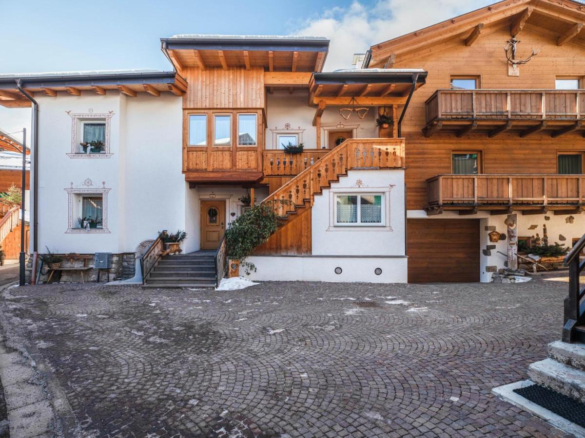 Chalet Osmar Appartamento 1 Campitello di Fassa Exterior foto
